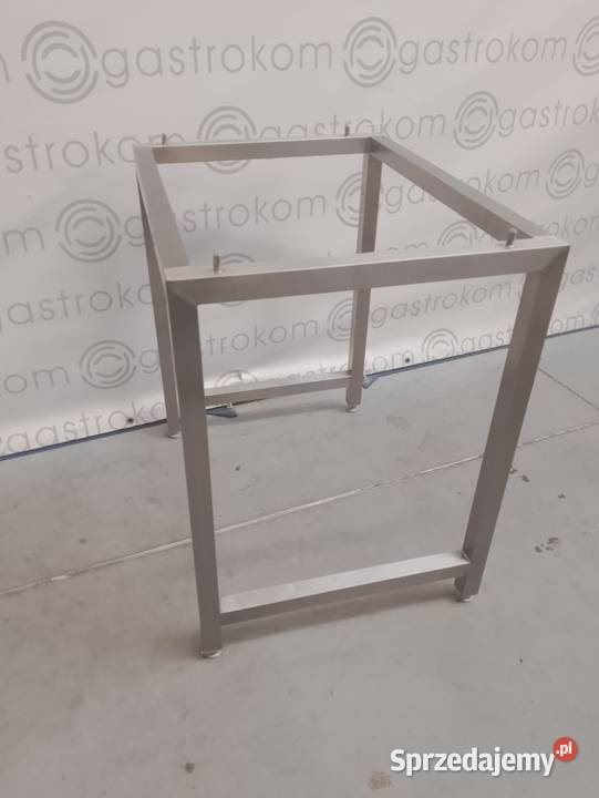 Podstawa pod piec 4 bolce 82x62x85