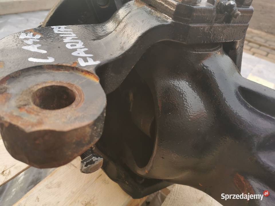 Zwrotnica prawy tył Case Farmlift Carraro Wilkowo sprzedam