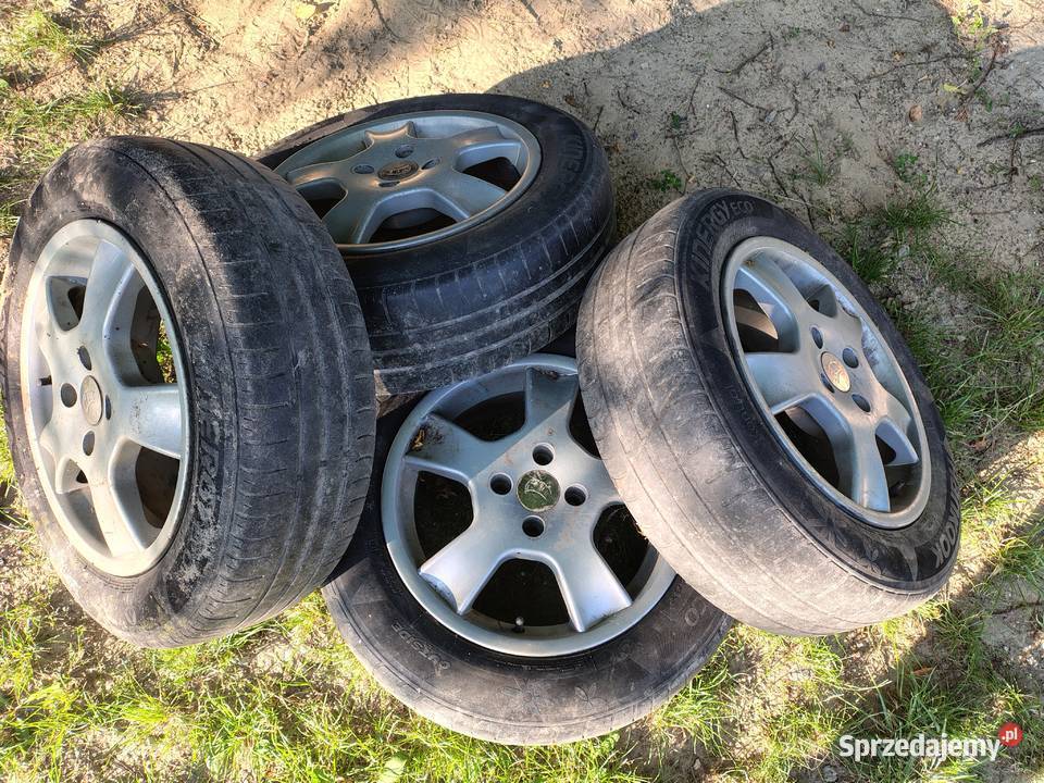 felgi aluminiowe 15 z oponami Chełm