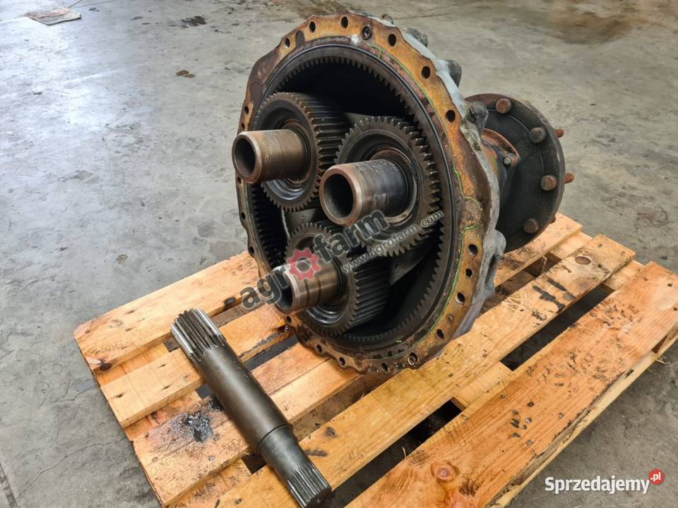 ZWOLNICA FENDT 824 VARIO SCR 934152150232 Byków