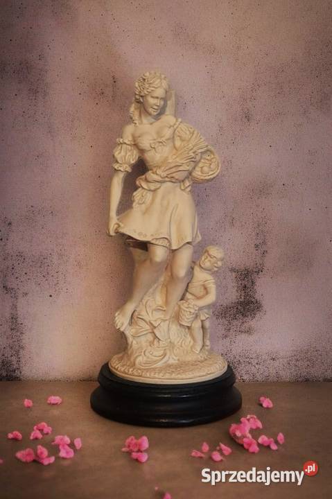 figura kobiety z małym dzieckiem alabaster sprzedam