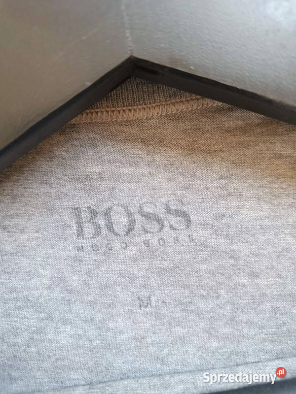 Szara koszulka tshirt Hugo Boss r M Dąbrowica sprzedam