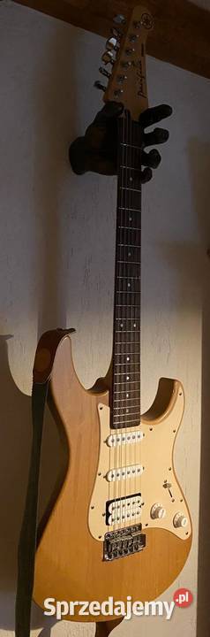 Yamaha Pacifica 112 pasek Fender kapodaster Złotkowo