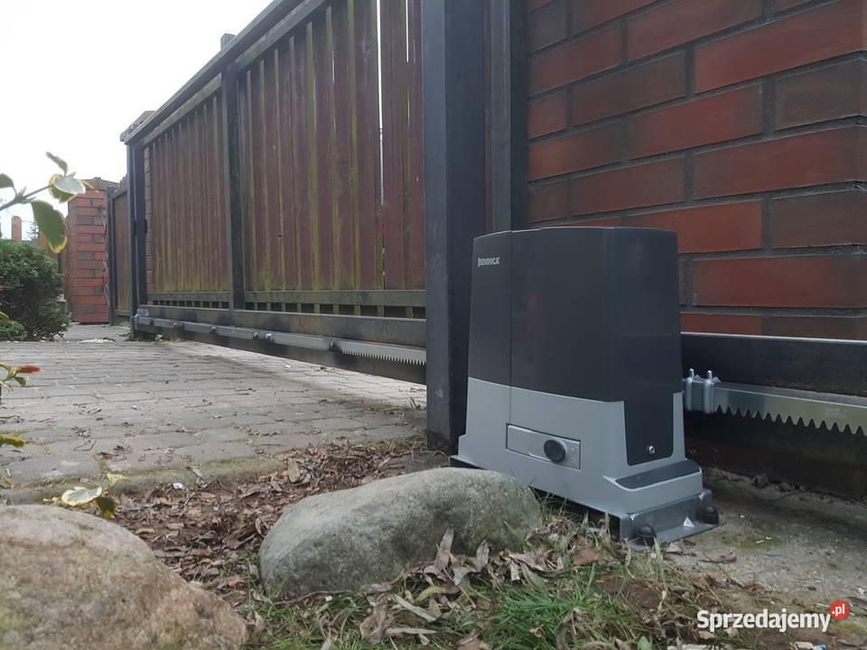 MONTAŻ AUTOMATÓW DO BRAM Napędów do Bram usługi