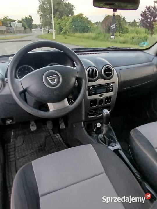Dacia Duster 16 benzyna 2013r 216000 100 sprawny nieuszkodzony Kleczew