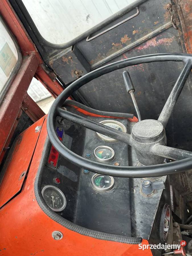Massey Ferguson 255