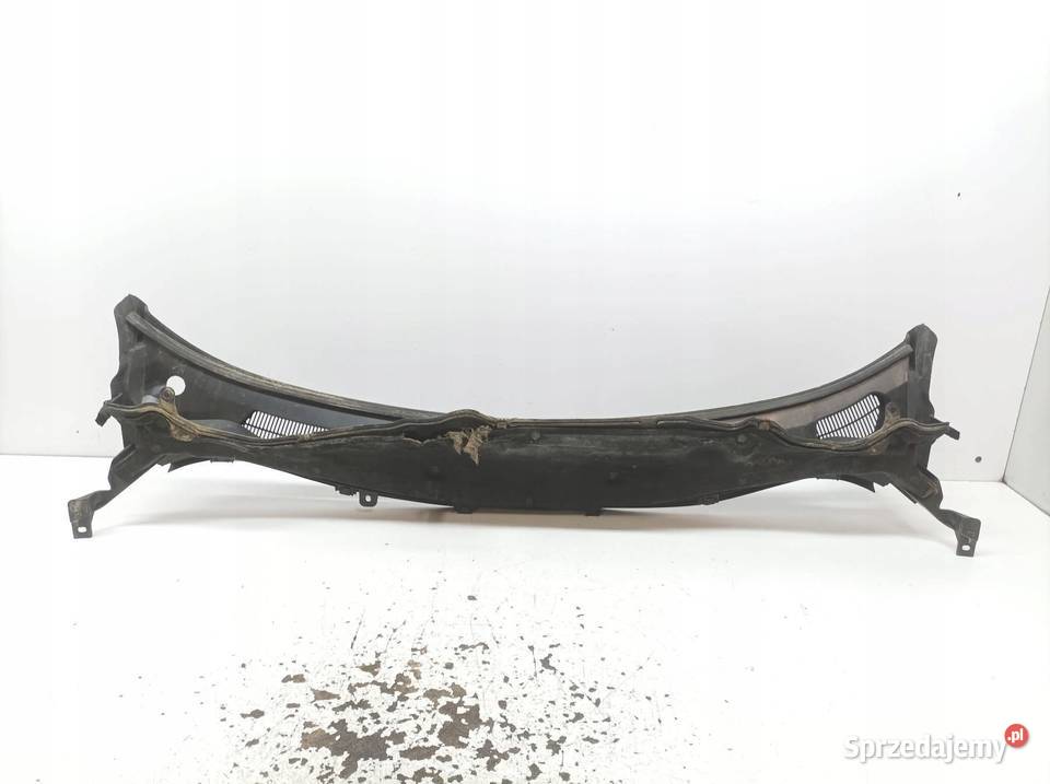 PODSZYBIE PLASTIKOWE 8A61A02216AD Ford Fiesta Podszybia sprzedam