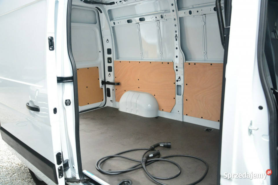 Renault Master sredniak L2H2 3 osobowy lift komputer pokładowy Warszawa sprzedam