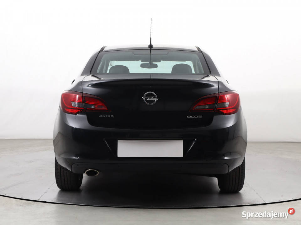 Opel Astra 14 T sprzedam