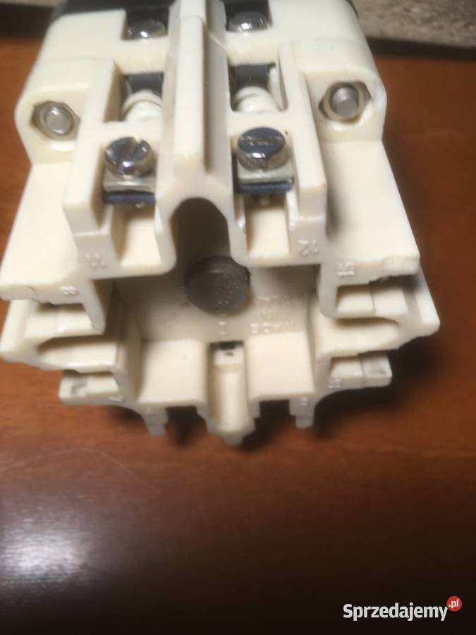 Odstąpię nowy nieużywany manipulator joystick 4