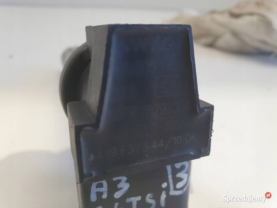 VW Golf V Audi a3 8P 16 FSI CEWKA ZAPŁONOWA Janów