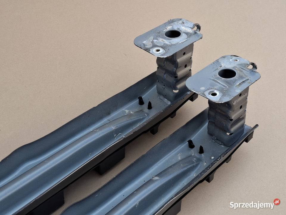 DACIA SANDERO III 3 BELKA ZDERZAKA TYŁ