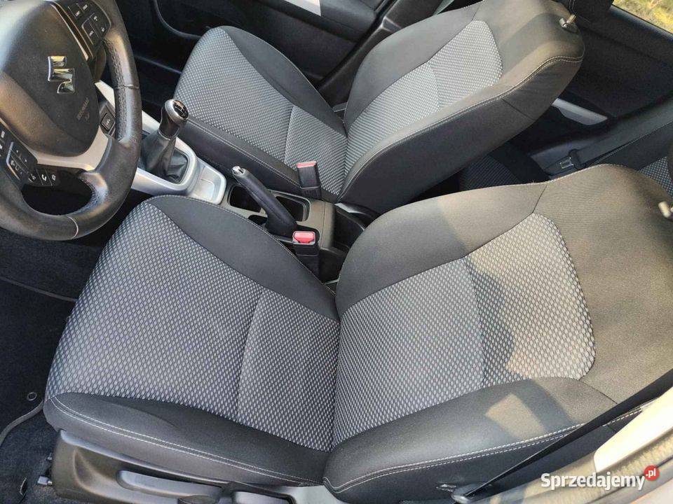 Suzuki Vitara 2017r 16120 1 Wł Salon Super stan benzyna Gliwice
