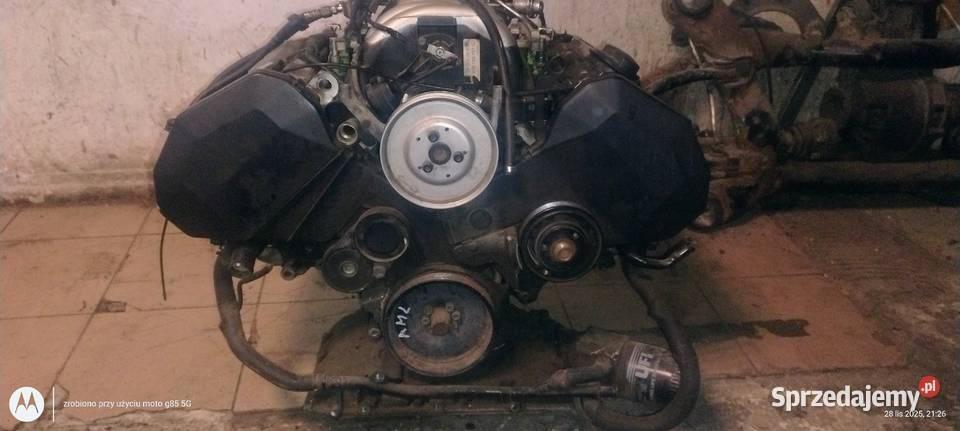 Silnik Audi 24 V6 benzyna AML