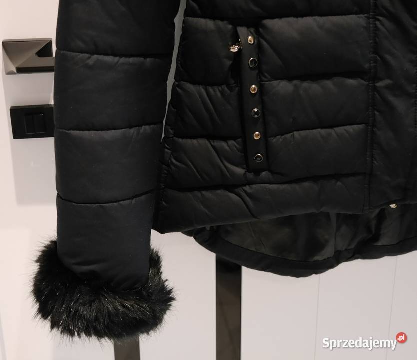 Guess piękna kurtka futerka 34 XS Wrocław