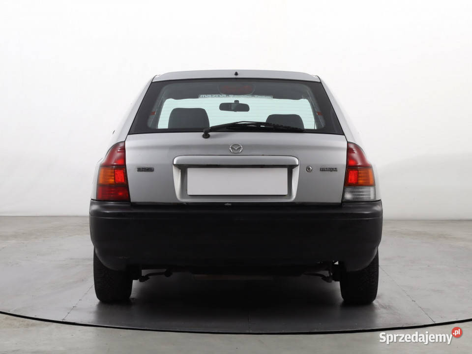 Mazda 323 13 16V