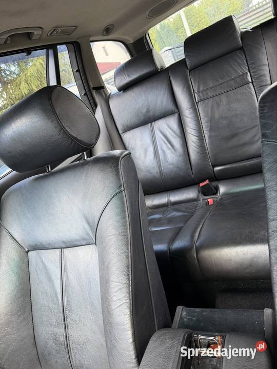 BMW SERIA 5 E39 TOURING Radom
