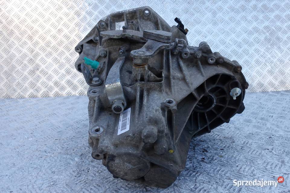 Renault Clio III 15 DCI SKRZYNIA BIEGÓW T4L002 Rudka