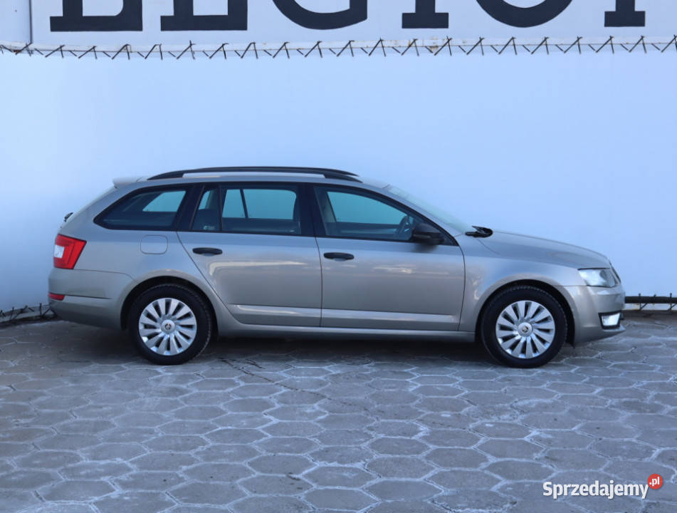Skoda Octavia 14 TSI klimatyzacja sprzedam