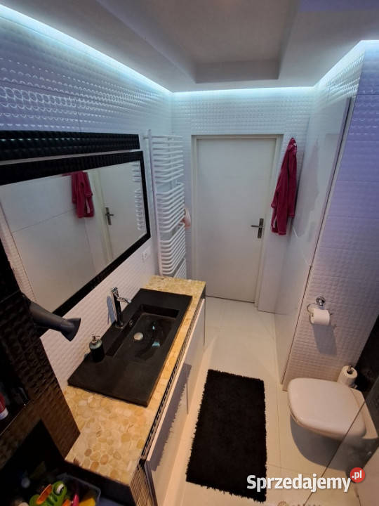 Gotowe do zamieszkania Komfortowe mieszkanie z Piastów sprzedam