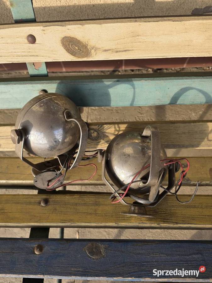 Reflektor szperacz samochodowy