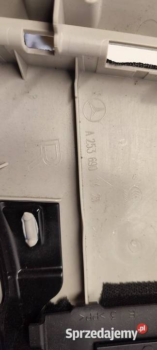 MERCEDES GLC W253 X253 OSŁONA SŁUPKA PRAWA sprzedam