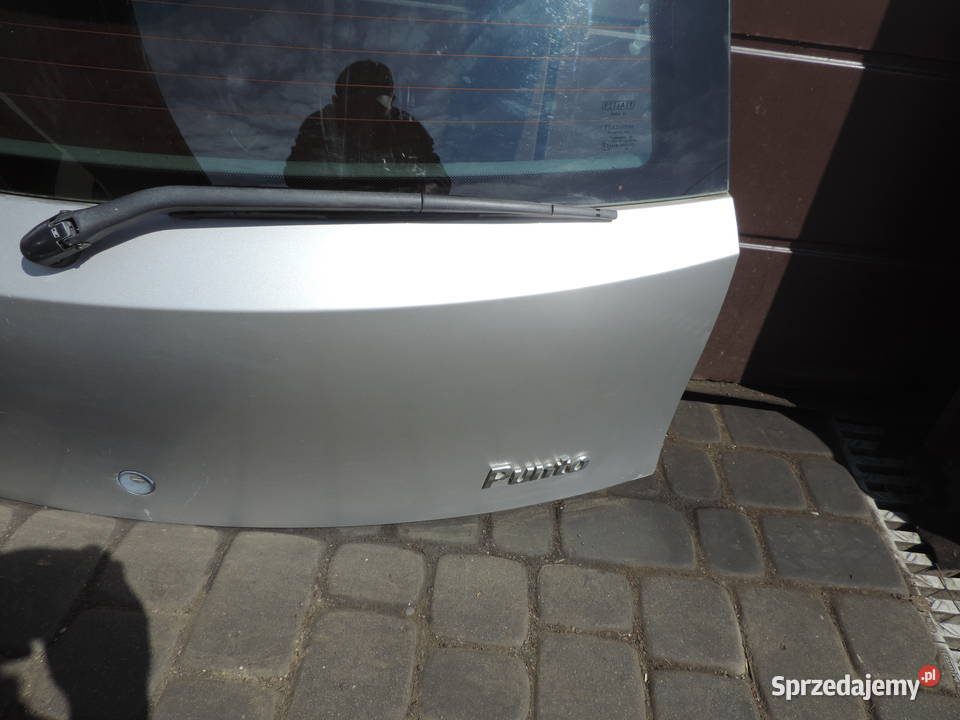 FIAT PUNTO II 5D KLAPA TYŁ TYLNA 647