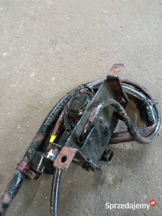 Mitsubishi L200 IV 2006 pompka blokady mostu Kościerzyna