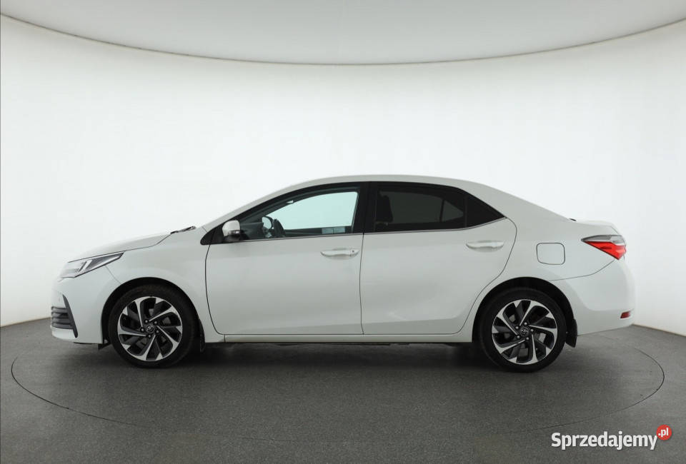 Toyota Corolla 16 Valvematic Sedan / Limuzyna Piaseczno sprzedam