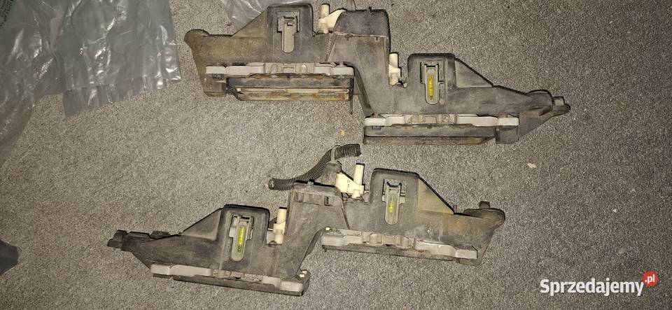 Obudowy lampy do GrandPrix Lampy przednie Końskie