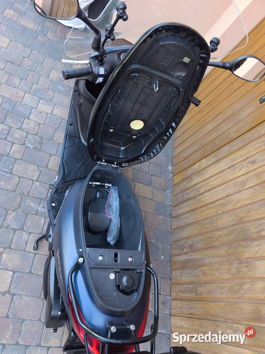 Yamaha Vity 125 2015 r z Niemiec 10 Nowe opony pas napędowy Yamaha Iława