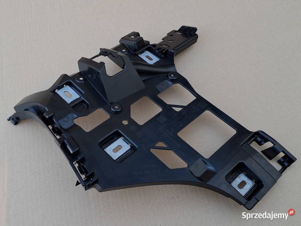 MERCEDES CKLASA W206 ŚLIZG ZDERZAKA PRAWY TYŁ Bieleń sprzedam