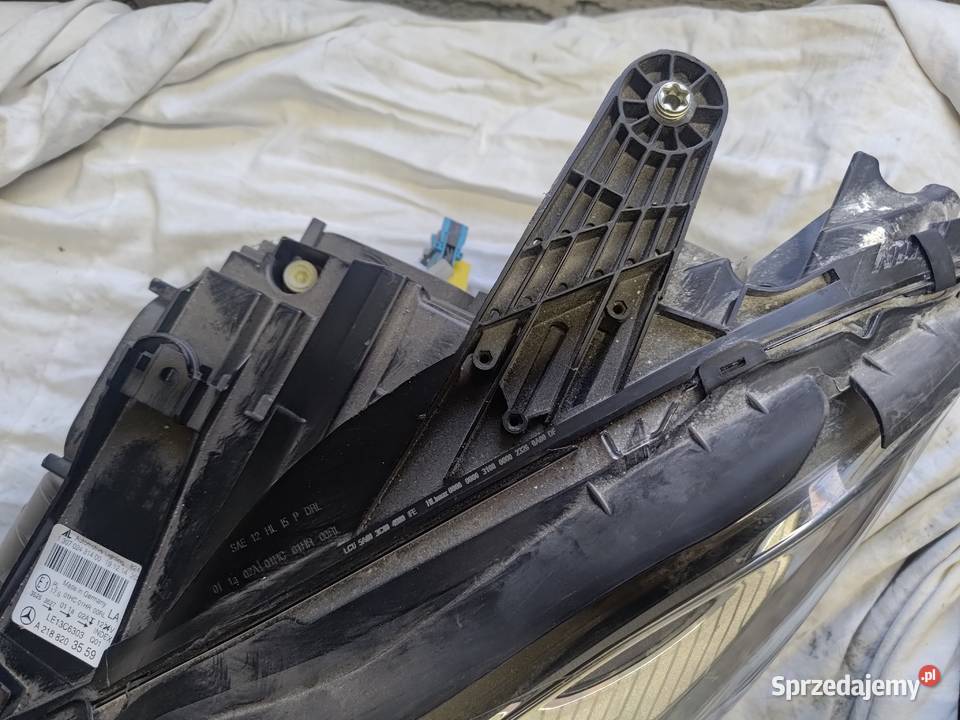 MERCEDES CLS W218 A2188203559 LAMPA LEWA Lwówek