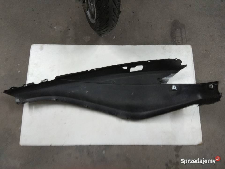 Boczek owiewka doPiaggio x10 125 Zielonka