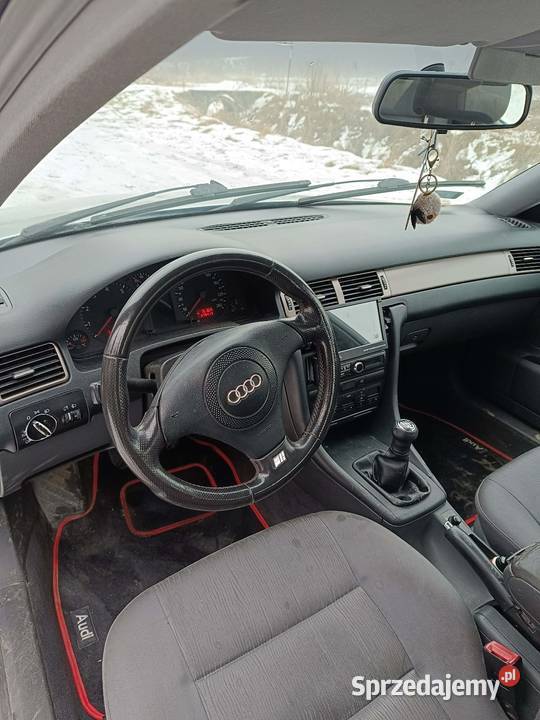 Audi A6 C5 18 t srebrny Kłodzko