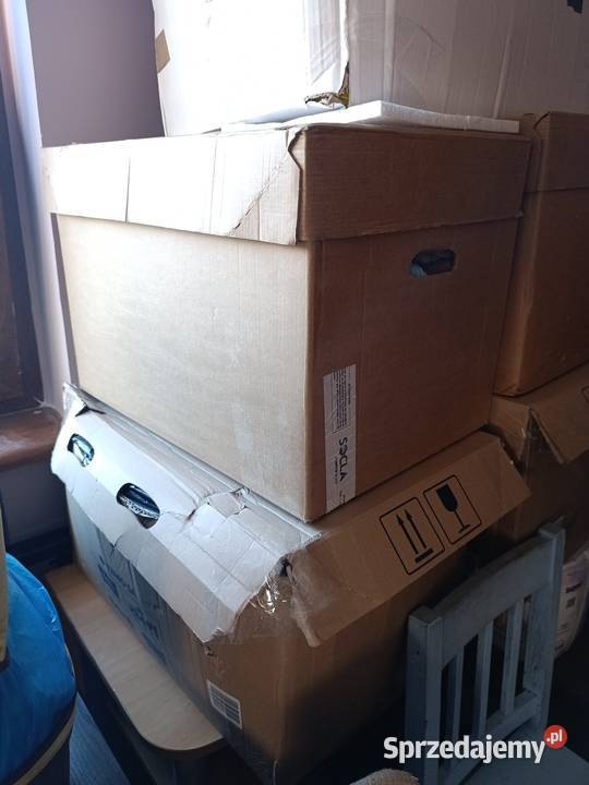 odzież ubrania damskie męskie