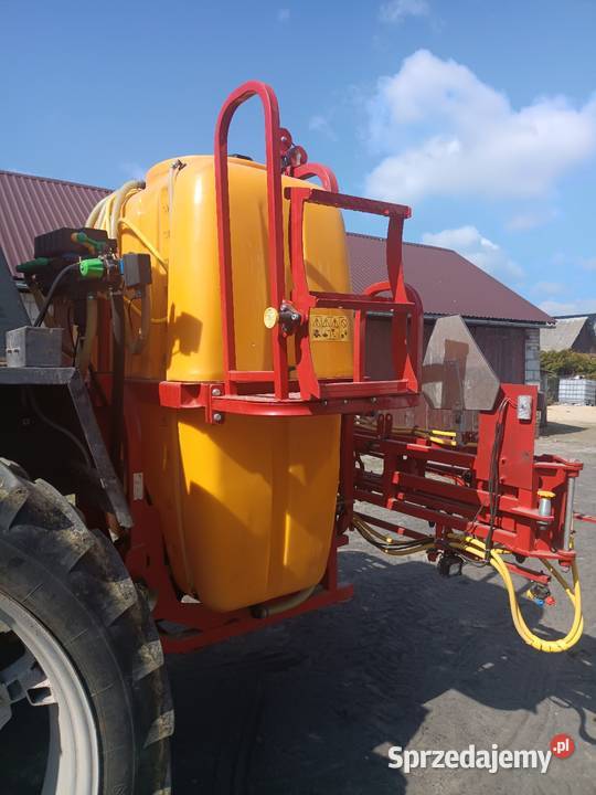 Opryskiwacz zawieszany 1200l 15m Biardzki Świdnik