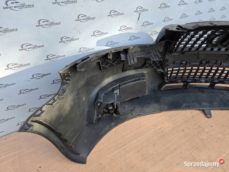 AUDI A3 SPORTBACK 8PA 07r zderzak przód