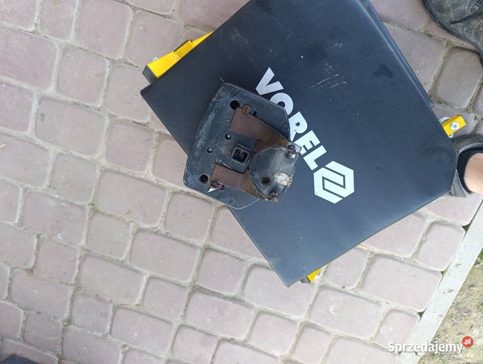 Lampa tylna tył delta RM Karpaty wierchowina Pozostałe sprzedam