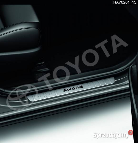 Toyota Rav 4 akcesoria chromowane