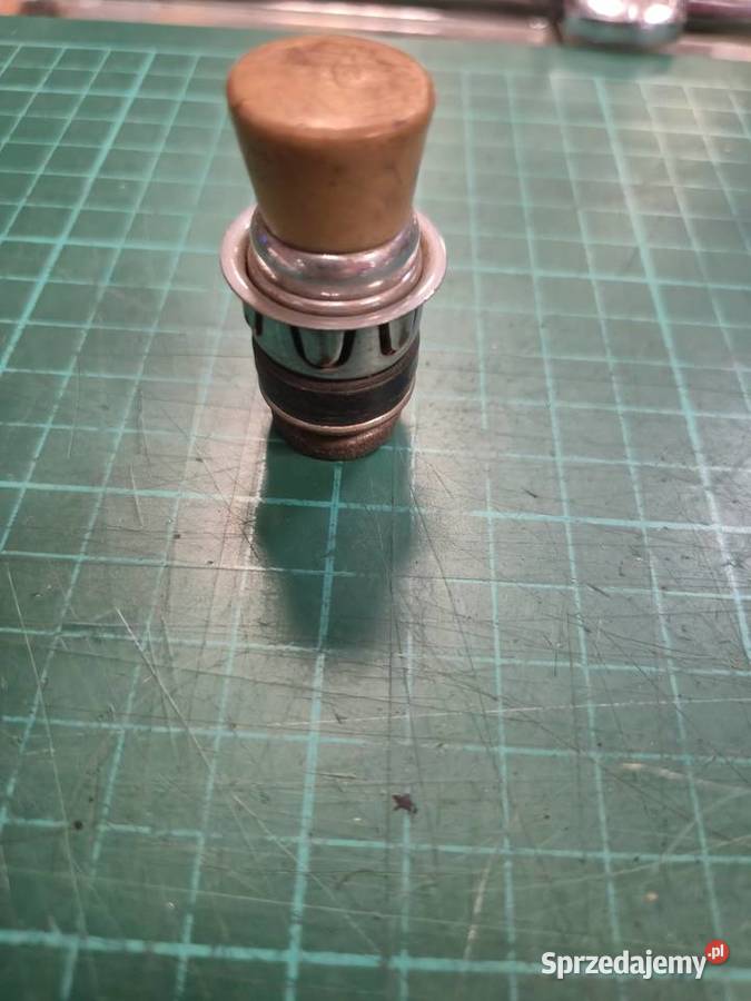 Zapalniczka FSO osobowe Wyposażenie wnętrza Dąbrowa Górnicza