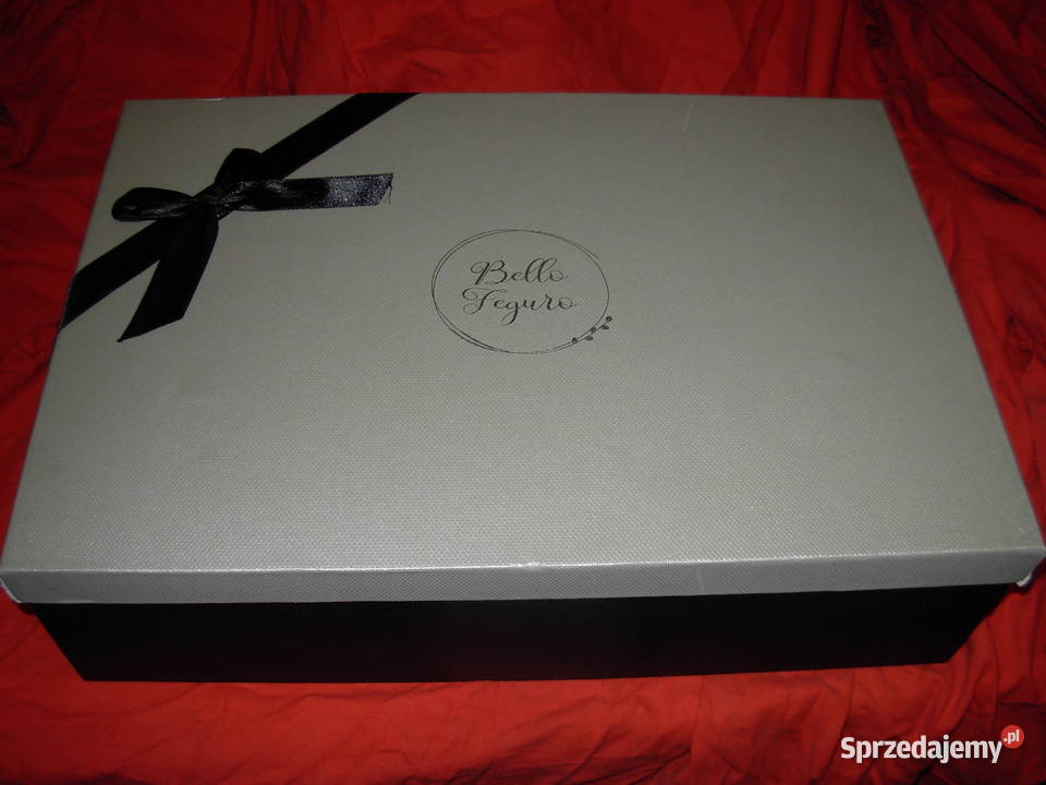 Komplet do kawy herbaty 6 talerzyków 6 filiżanek Filiżanki i spodki pomorskie Gdynia