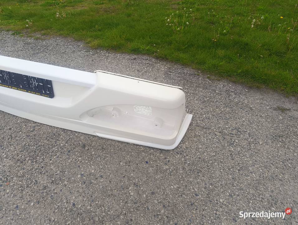 Zderzak przyczepy kempingowej Fendt Saphir 420 Odrowążek