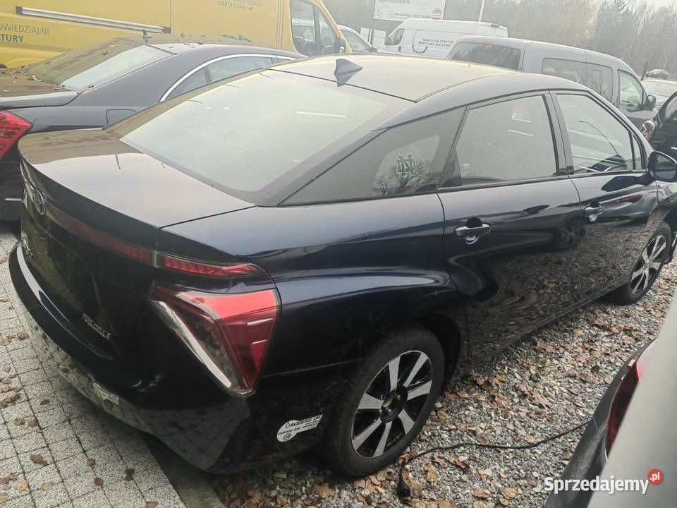 Okazja Toyota Mirai z przeznaczeniem na części 40000km