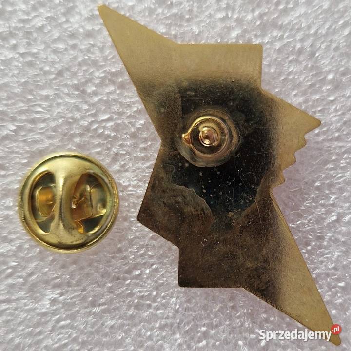 E Entertainment Television 3 przypinkipiny mazowieckie