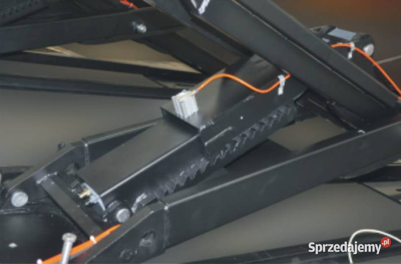 PODNOŚNIK NOŻYCOWY NAJAZDOWY DIAGNOSTYCZNY Toruń