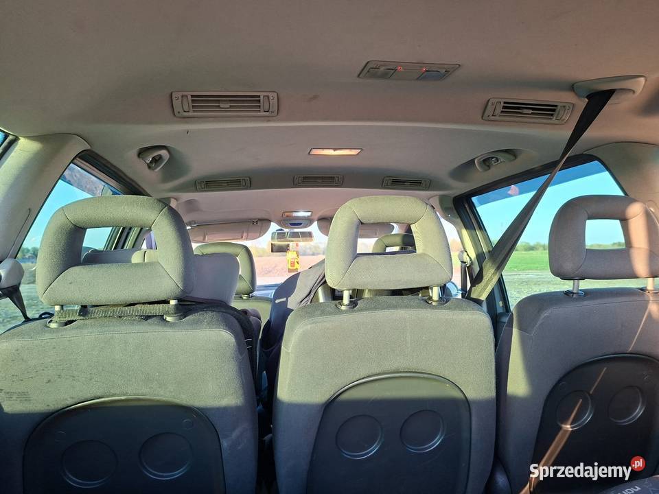 Sprzedam SHARANA 7osobowy nieuszkodzony