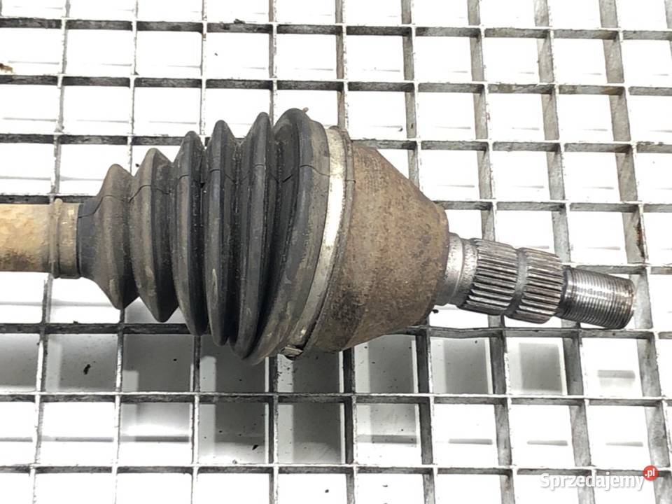 PÓŁOŚ PRAWY PRZÓD FIAT CROMA 19 150 PRZEGUB