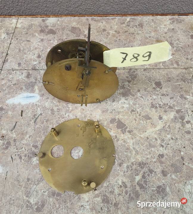 789 Mechanizm starego francuskiego zegara Japy