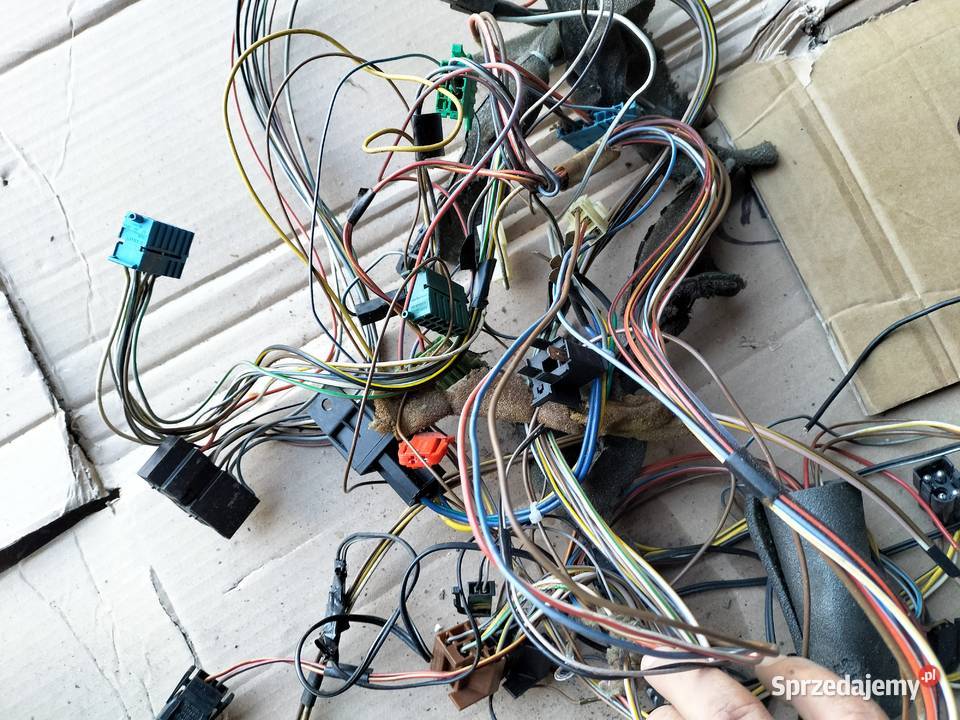 GOLF 2 JETTA 2 13B INSTALACJA WIĄZKA ELEKTRYCZNA Kamień-Kolonia